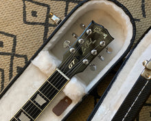 Load image into Gallery viewer, '06 Gibson Les Paul GT - Green Ghost Flame w/ OHSC