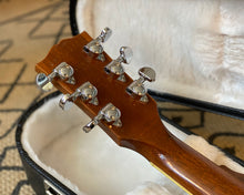 Load image into Gallery viewer, '06 Gibson Les Paul GT - Green Ghost Flame w/ OHSC