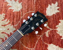 Load image into Gallery viewer, 2004 Gibson Les Paul Special Faded w/ HSC