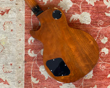 Load image into Gallery viewer, 2005 Gibson Les Paul Standard - Tobacco Sunburst w/ OHSC