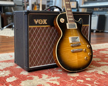 Load image into Gallery viewer, 2005 Gibson Les Paul Standard - Tobacco Sunburst w/ OHSC