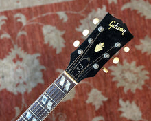 Load image into Gallery viewer, 1968 Gibson Southern Jumbo Dreadnought w HSC (Wide Nut)