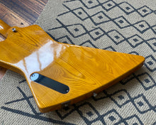 Load image into Gallery viewer, '77 Greco EXB-900N Explorer Bass - Ibanez 2459B Destroyer! w/ OHSC 🇯🇵