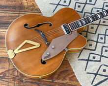 Load image into Gallery viewer, '57 Gretsch 6199 Convertible 'Sal Salvador' - DeArmond Dynasonics πΊπΈ