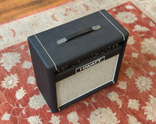 Load image into Gallery viewer, Handwired Hiwatt DR504 Custom 50 Watt 1x12" Valve Combo - Made in UK