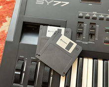 Load image into Gallery viewer, YAMAHA SY77 Music Synthesizer