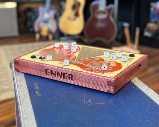 Soma Laboratory Enner - Red