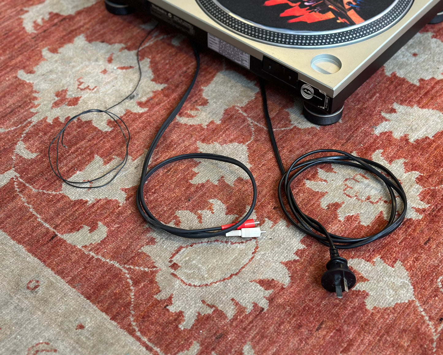 Technics SL-1200 MK2 Quartz Direct Drive DJ Turntable