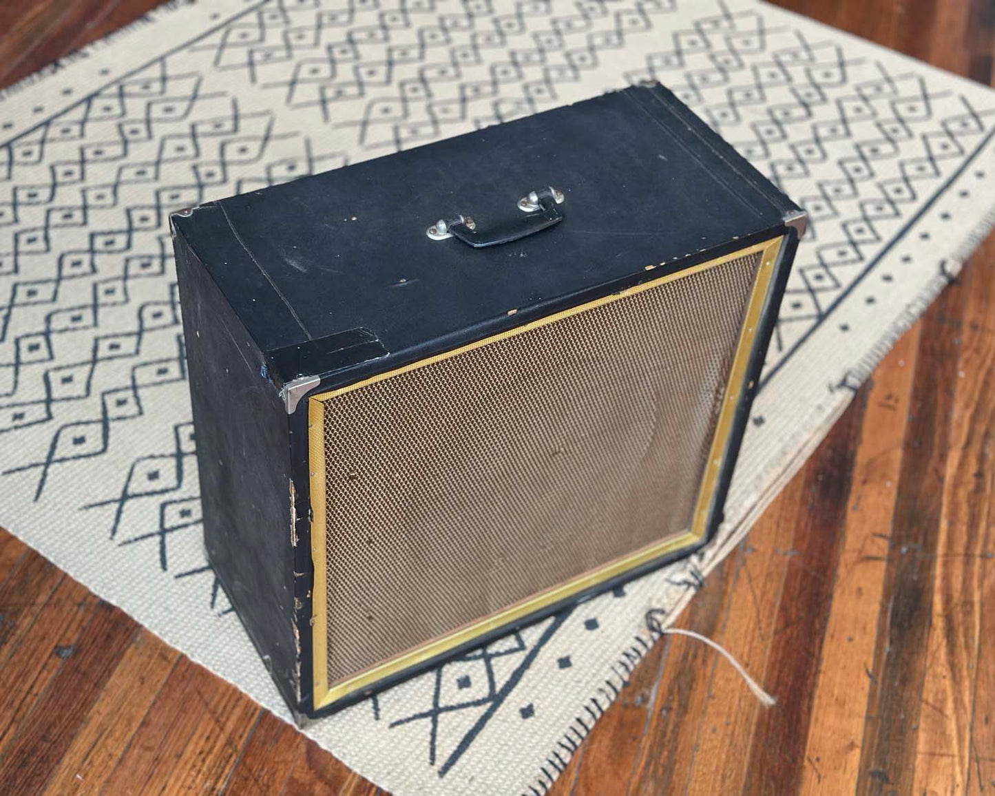 25 Watt 1x15" 16Ω Guitar Cabinet Loaded w/Vintage Magnavox Speaker