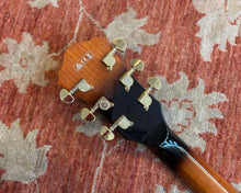 Load image into Gallery viewer, Ibanez AFJ95-VSB-12-02 Artcore Expressionist Archtop