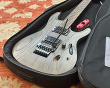 Load image into Gallery viewer, Ibanez PWM100 Paul Waggoner Signature