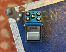 Load image into Gallery viewer, Ibanez SM9 Super Metal Distortion Pedal