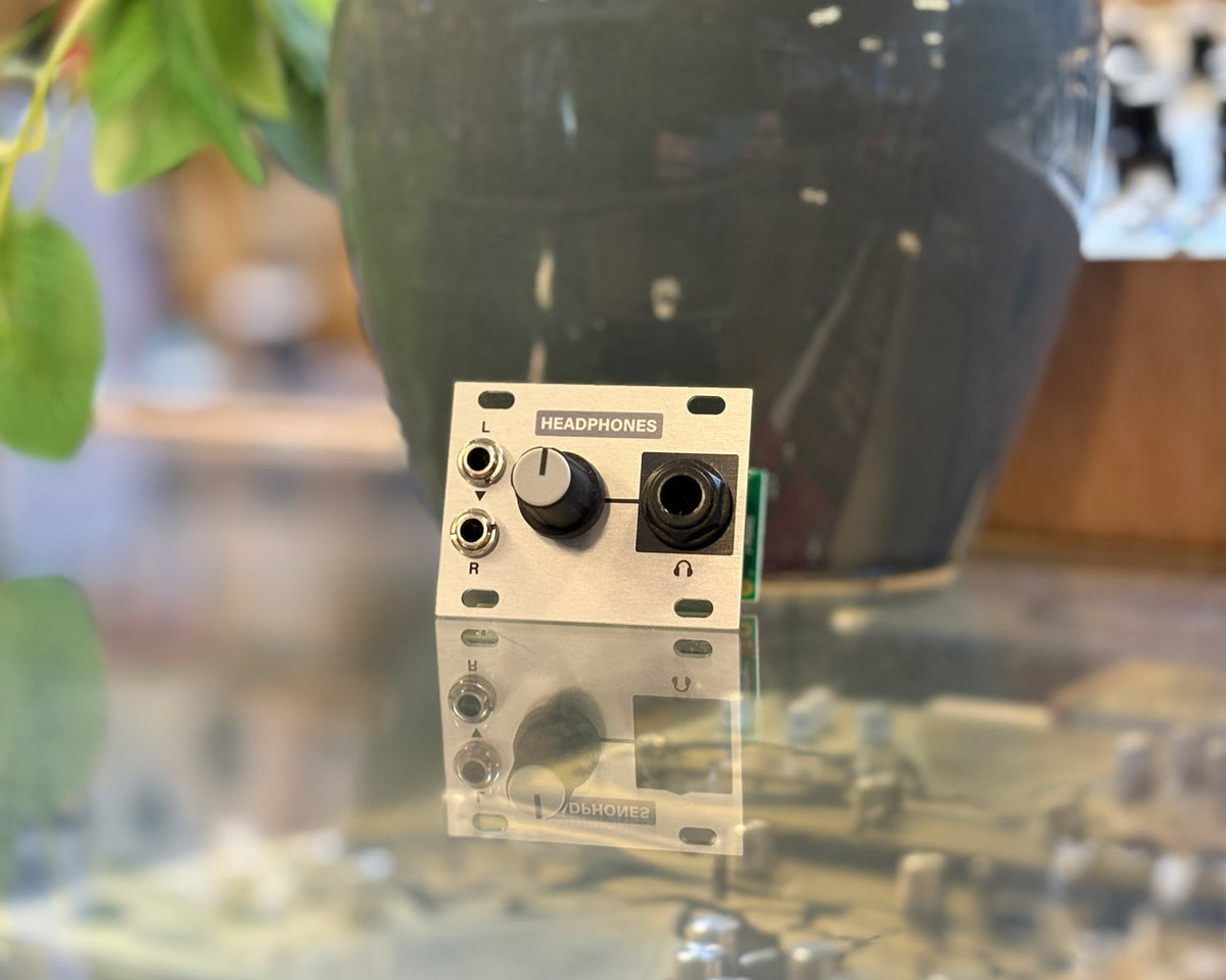 鍵盤楽器 Intellijel Designs Phones 1U Intellijel 1U PHONES | USA