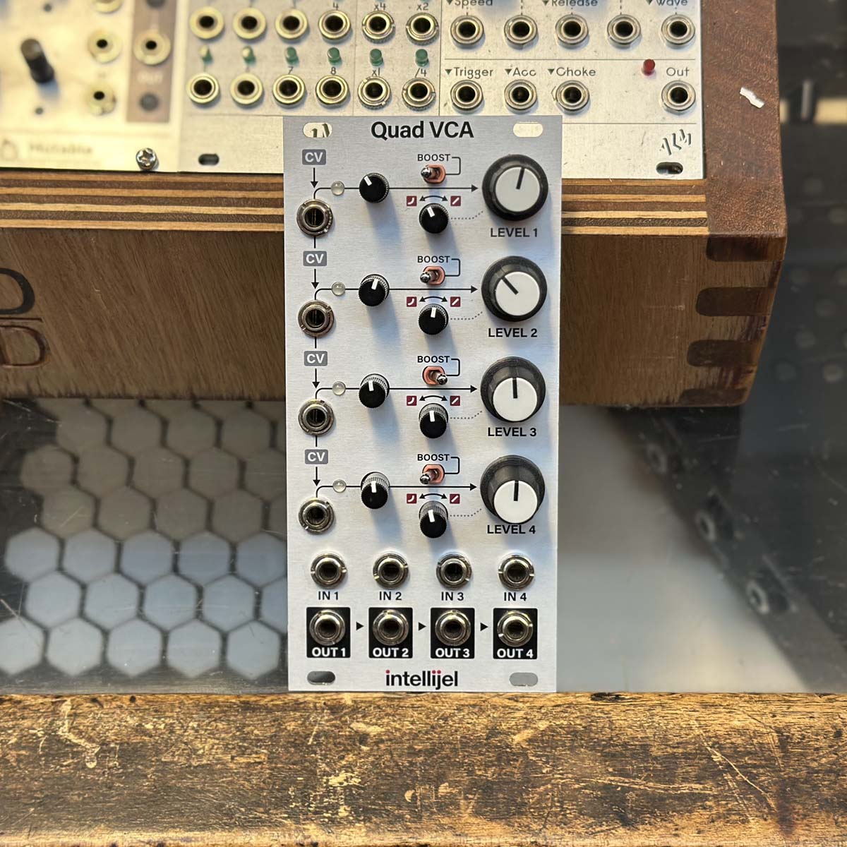 Intellijel Quad VCA Quad Voltage Controlled Amplifier and Cascaded Mixer