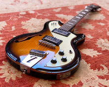 Load image into Gallery viewer, Italia Mondial Deluxe Semi-Hollow Electric
