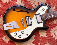 Load image into Gallery viewer, Italia Mondial Deluxe Semi-Hollow Electric
