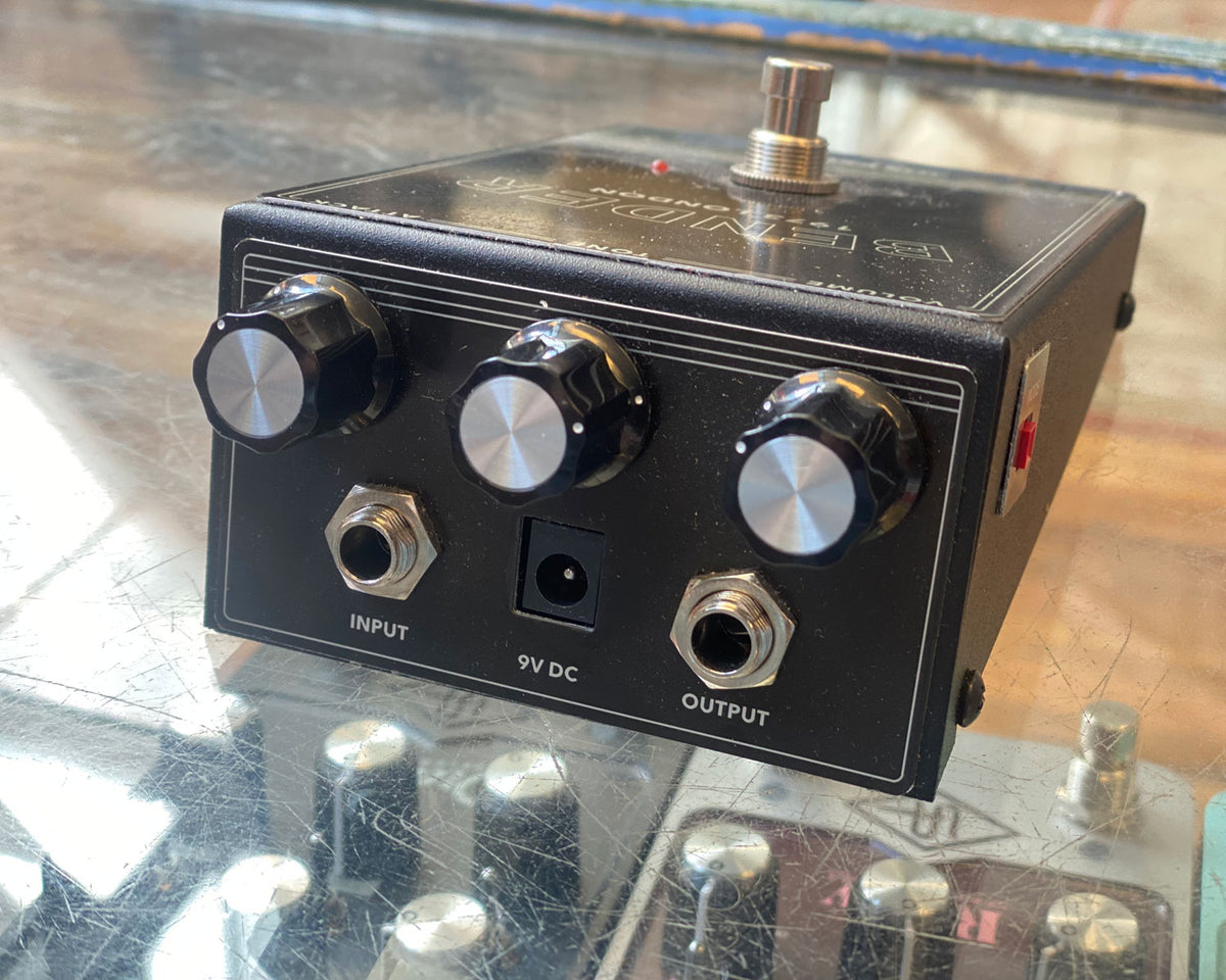 【最終値下げ】JHS PEDALS BENDER FUZZ エフェクター JHS Legends of Fuzz Bender Fuzz Pedal - Perfect Circuit