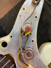 Load image into Gallery viewer, 1962 Pre-L Series Fender Jazzmaster - Olympic White (Refin)