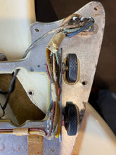 Load image into Gallery viewer, 1962 Pre-L Series Fender Jazzmaster - Olympic White (Refin)