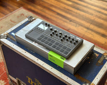 Load image into Gallery viewer, KORG Electribe 2