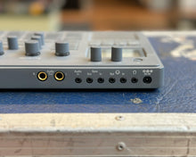 Load image into Gallery viewer, KORG Electribe 2