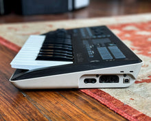 Load image into Gallery viewer, KORG Taktile Midi Controller w/ Kaosillator