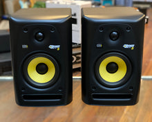 Load image into Gallery viewer, KRK Rokit 5 50 watt Studio monitors