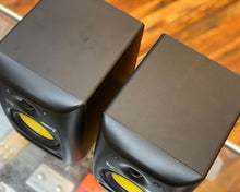 Load image into Gallery viewer, KRK Rokit 5 50 watt Studio monitors