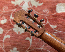 Load image into Gallery viewer, Katoh 101/MCG110C Classical Guitar