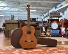 Load image into Gallery viewer, Katoh 101/MCG110C Classical Guitar