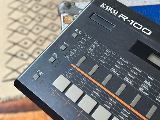Kawai R-100 Drum Machine with Switcher w/MIDI & Dyn Sync and Switchable Banks Mod