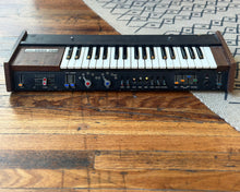 Load image into Gallery viewer, Korg MiniKorg-700 Anologue Monophonic Synthesizer