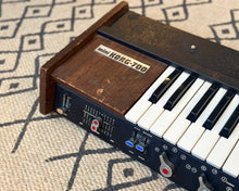 Load image into Gallery viewer, Korg MiniKorg-700 Anologue Monophonic Synthesizer