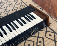 Load image into Gallery viewer, Korg MiniKorg-700 Anologue Monophonic Synthesizer