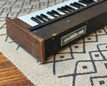 Load image into Gallery viewer, Korg MiniKorg-700 Anologue Monophonic Synthesizer