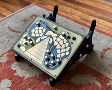 Load image into Gallery viewer, Kruse Caddy Modular Synth Stand - Black