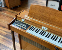 Load image into Gallery viewer, Lincoln Chordmaster