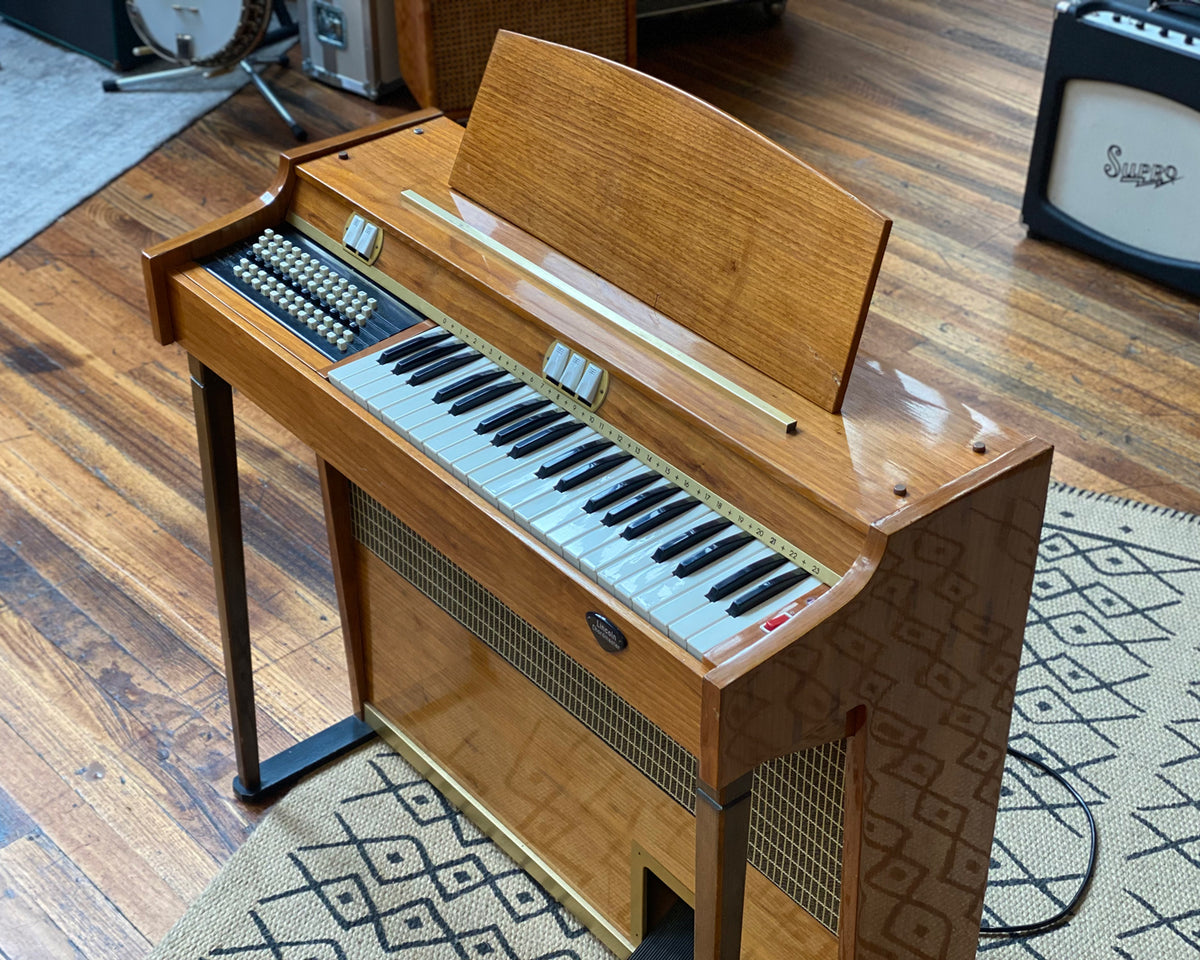 Lincoln Chordmaster Found Sound