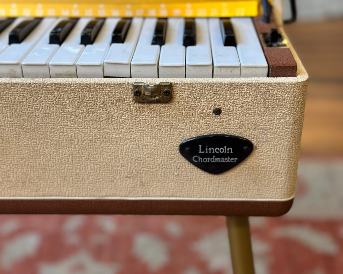 Lincoln Chordmaster Portable Organ Found Sound