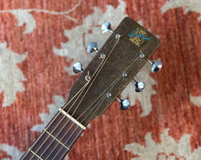 Load image into Gallery viewer, Vintage Lyre Brand Parlour Guitar