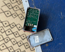 Load image into Gallery viewer, 1995 MXR Dyna Comp