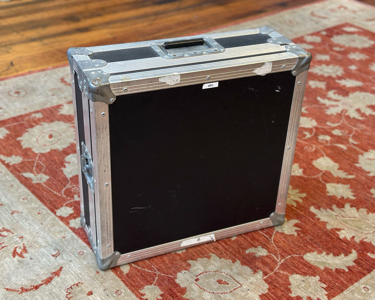 Mackie CFX12 Mixer w/Road Case