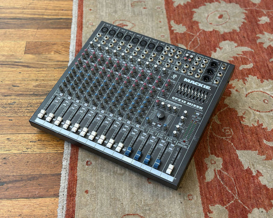 Mackie CFX12 Mixer w/Road Case