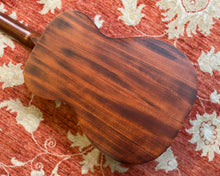 Load image into Gallery viewer, Martin 00-15M Mahogany w/ OSSC