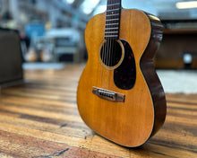 Load image into Gallery viewer, 1966 Martin 000-18 w/ Hard Case