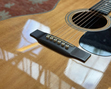 Load image into Gallery viewer, 2008 Martin 000-28 w/ OHSC