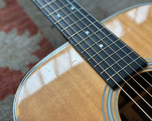 Load image into Gallery viewer, 2008 Martin 000-28 w/ OHSC