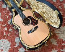 Load image into Gallery viewer, Maton SRS808 Acoustic Guitar w/Pickup & OHSC