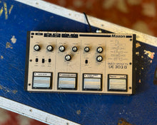 Load image into Gallery viewer, Maxon UE 303B Bass Multi-Effects Pedal