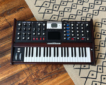 Load image into Gallery viewer, Moog Minimoog Voyager Select Series